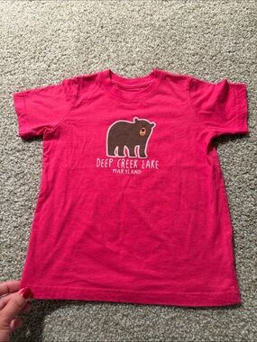 Deep Creek Lake Maryland Kids' Pink Bear Graphic Tee